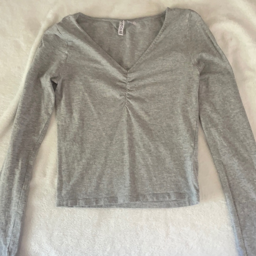 Grey Longsleeve